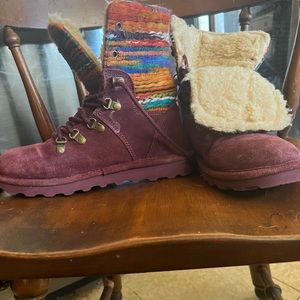 Purple multicolor Bearpaw boots. Size 7 women’s